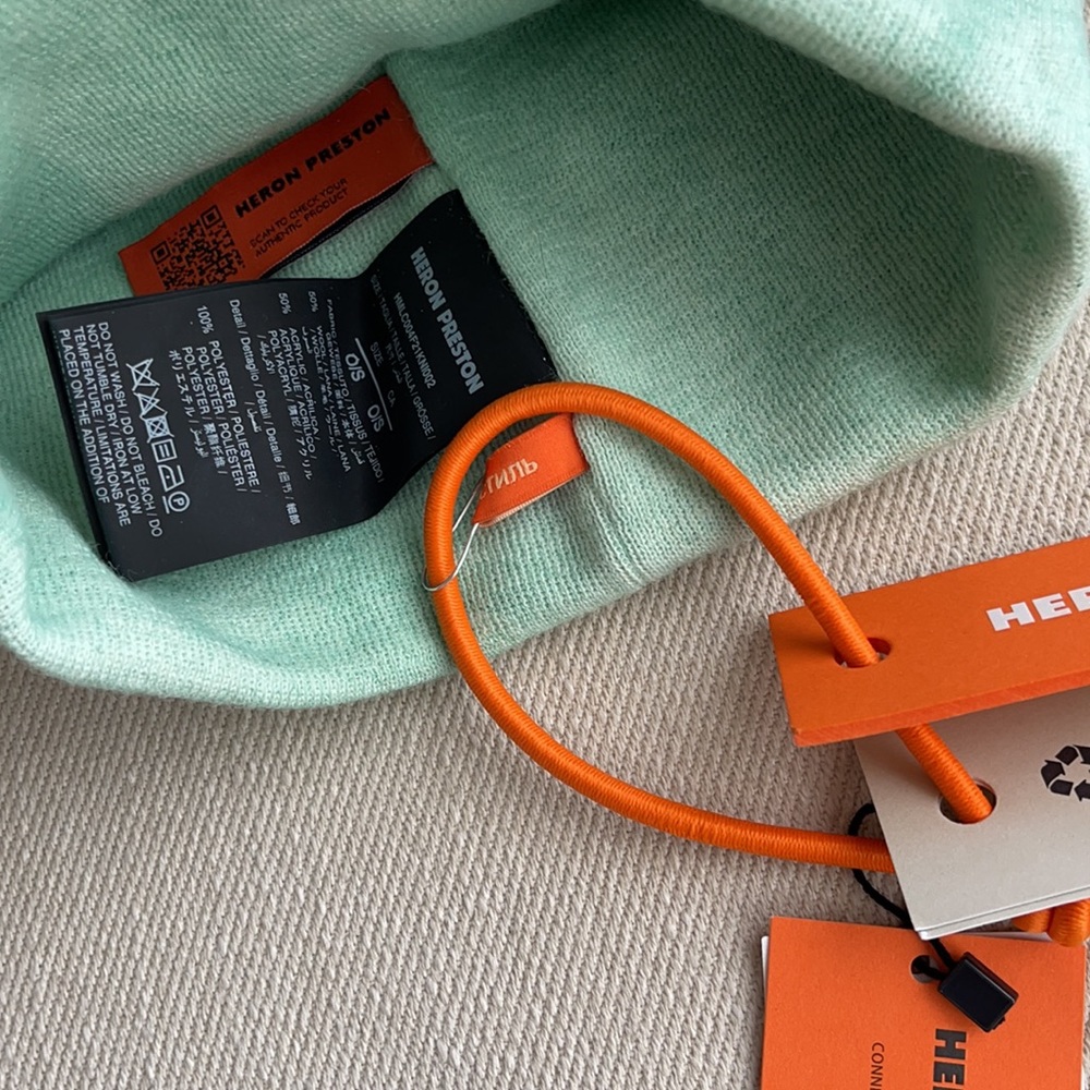 💎 HOST PICK 💎. HERON PRESTON TIE DYE BEANIE TOQUE - Picture 5 of 8